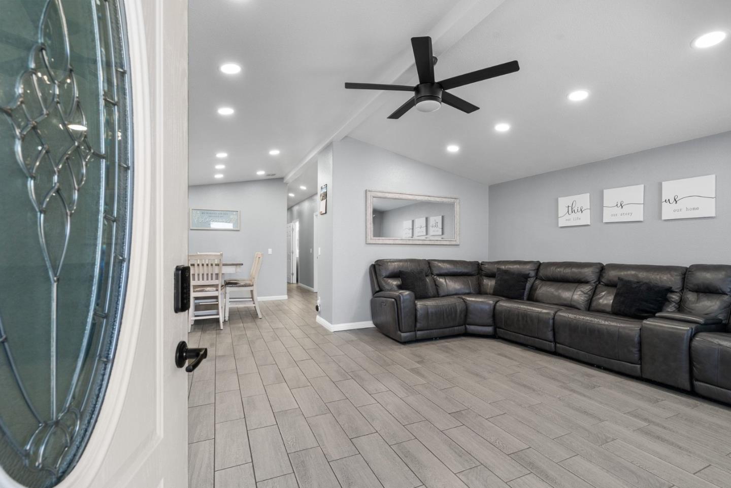 789 Green Valley Road Unit: 121