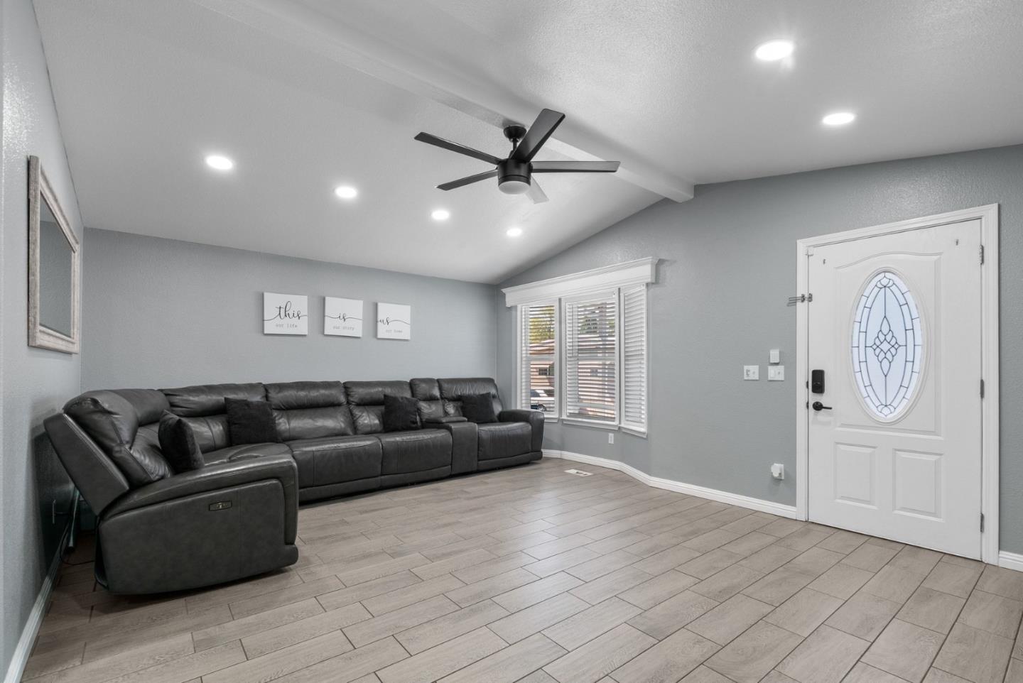 789 Green Valley Road Unit: 121