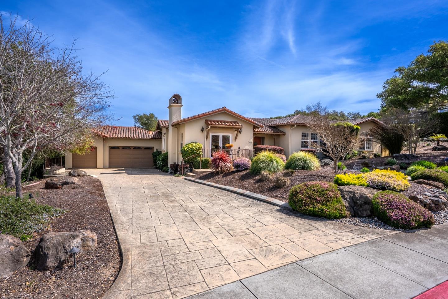 308 Ventana Way