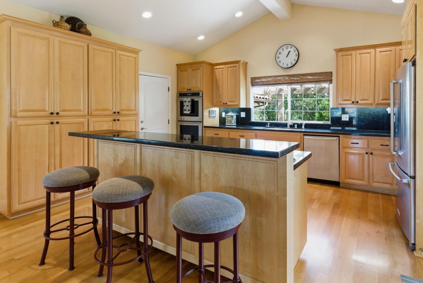 308 Ventana Way
