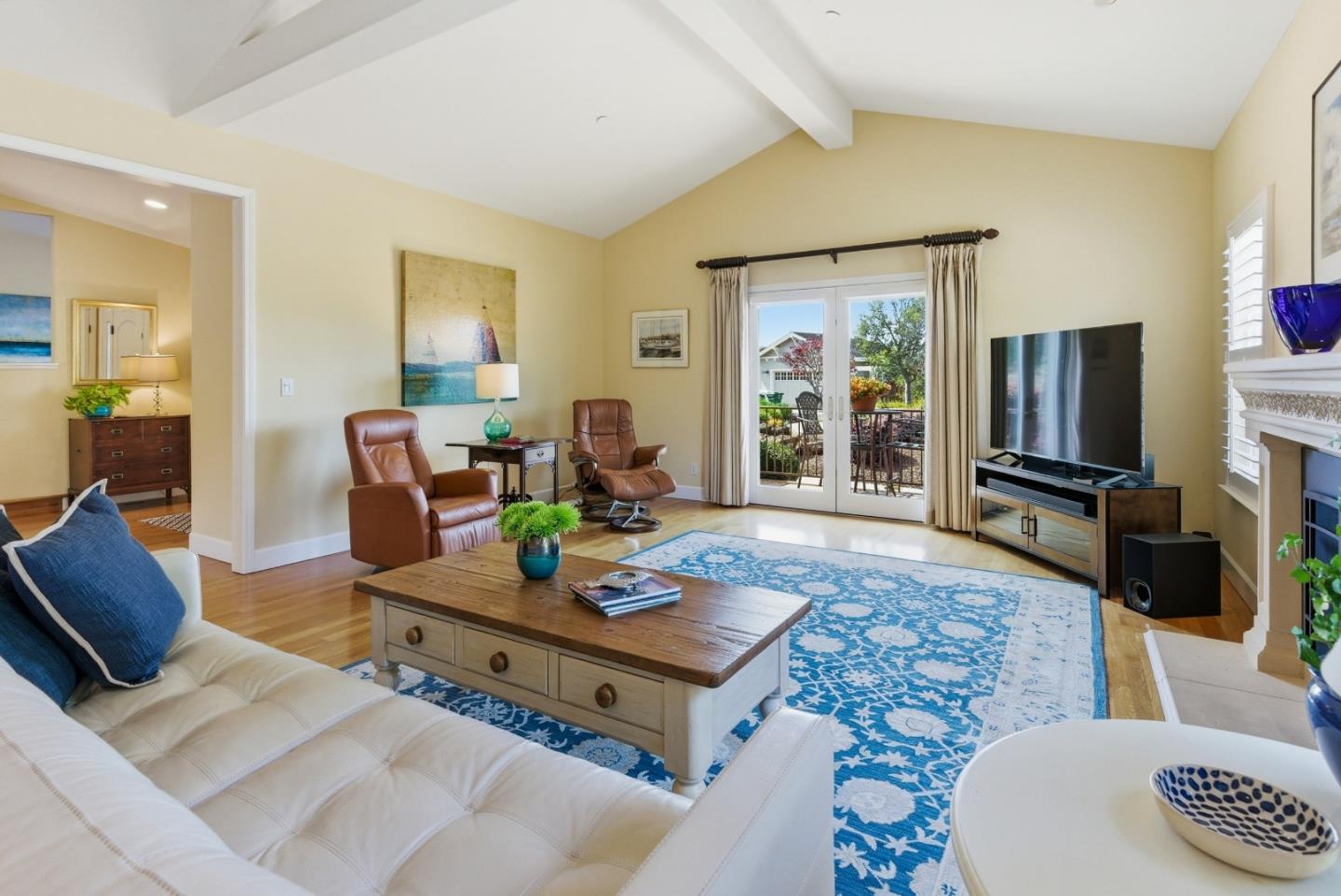 308 Ventana Way