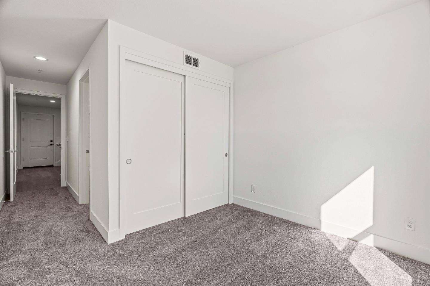 102 Skyline Vista Way