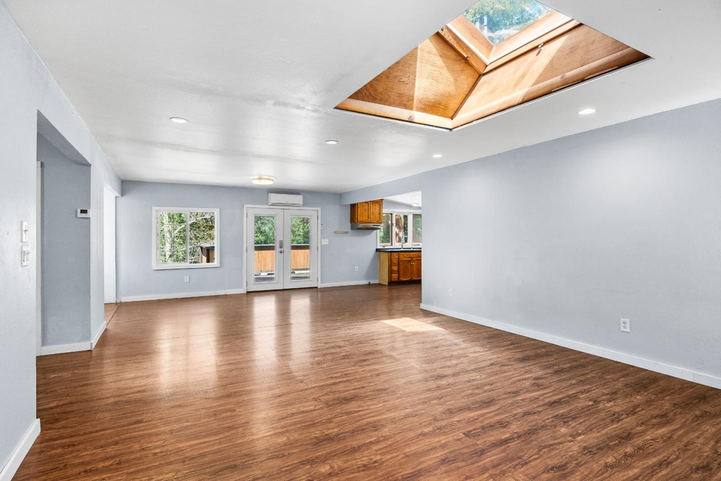 15666 Kings Creek RD