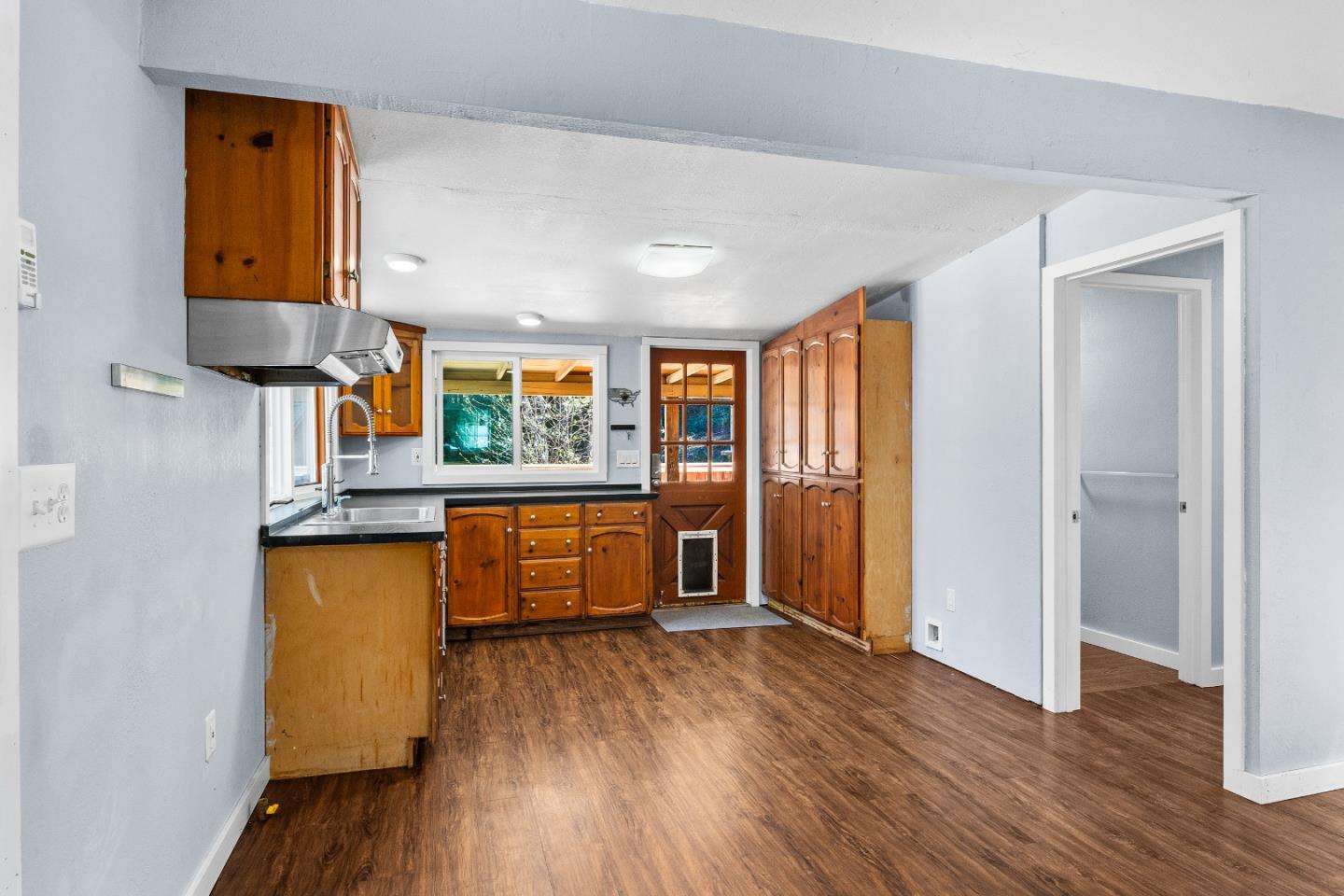 15666 Kings Creek RD