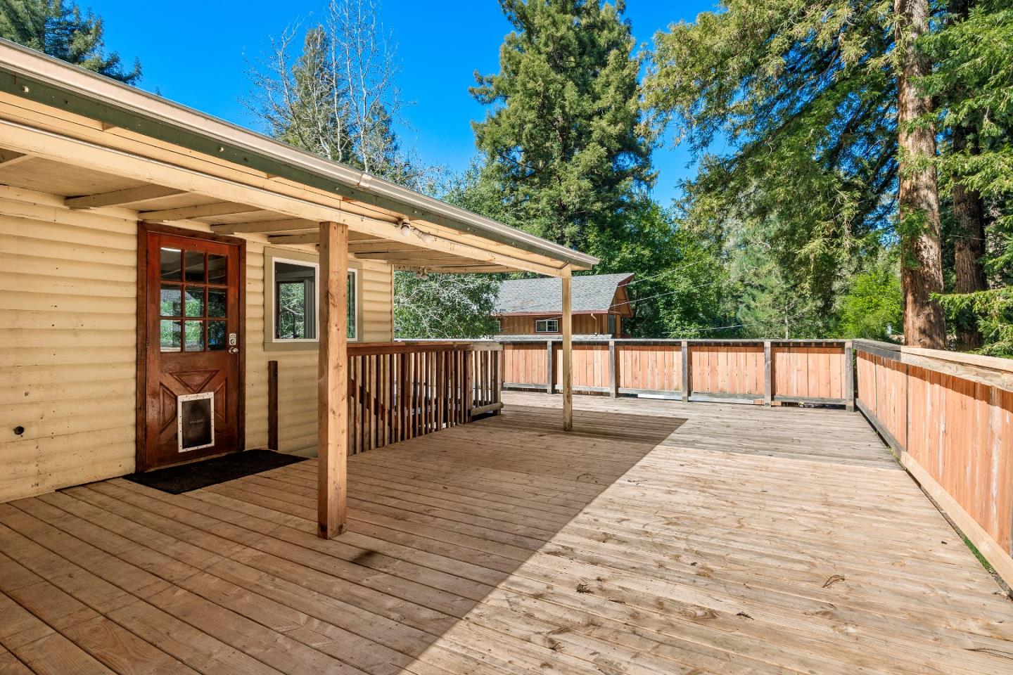15666 Kings Creek RD