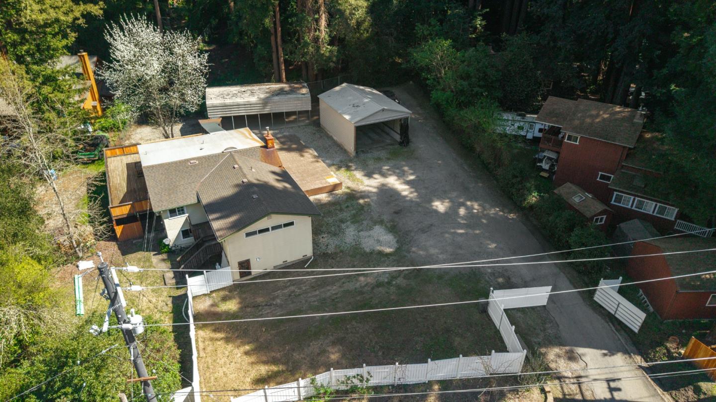 15666 Kings Creek RD