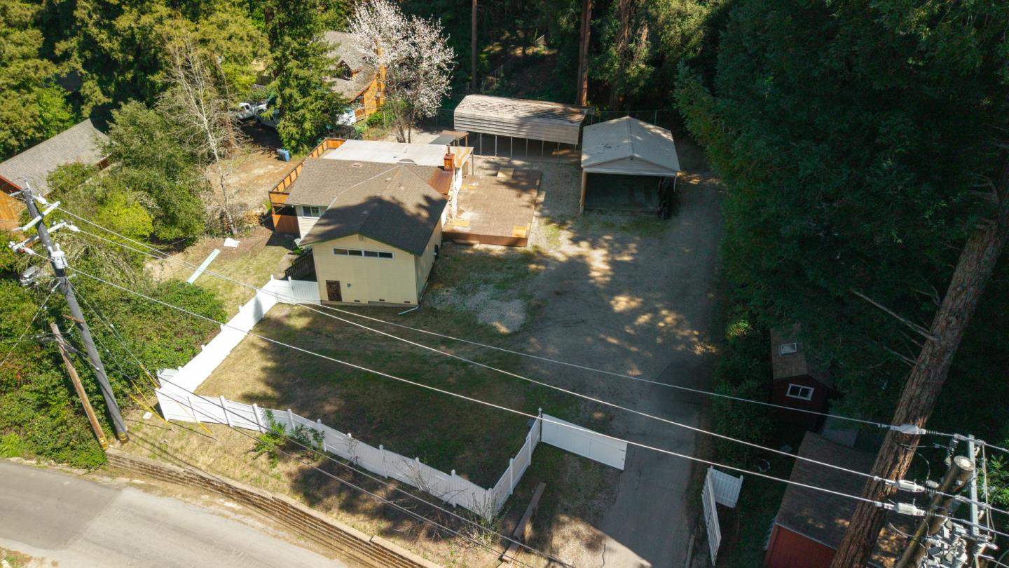 15666 Kings Creek RD