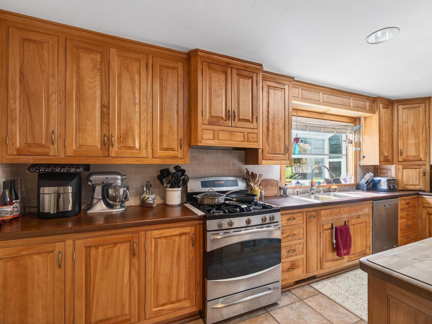 209 Hames Road