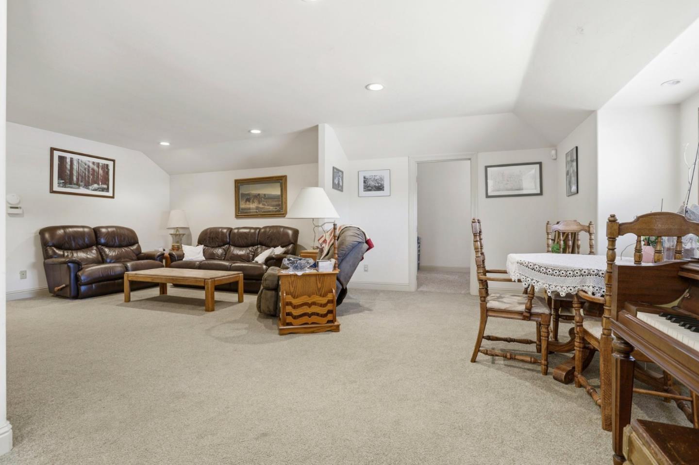 209 Hames Road