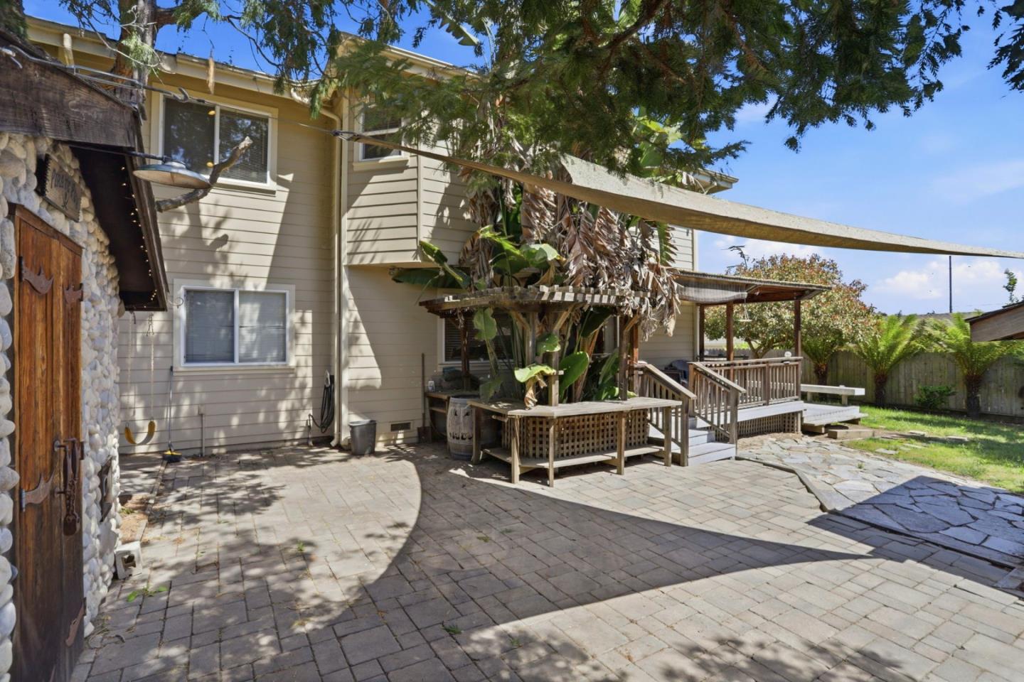 209 Hames Road