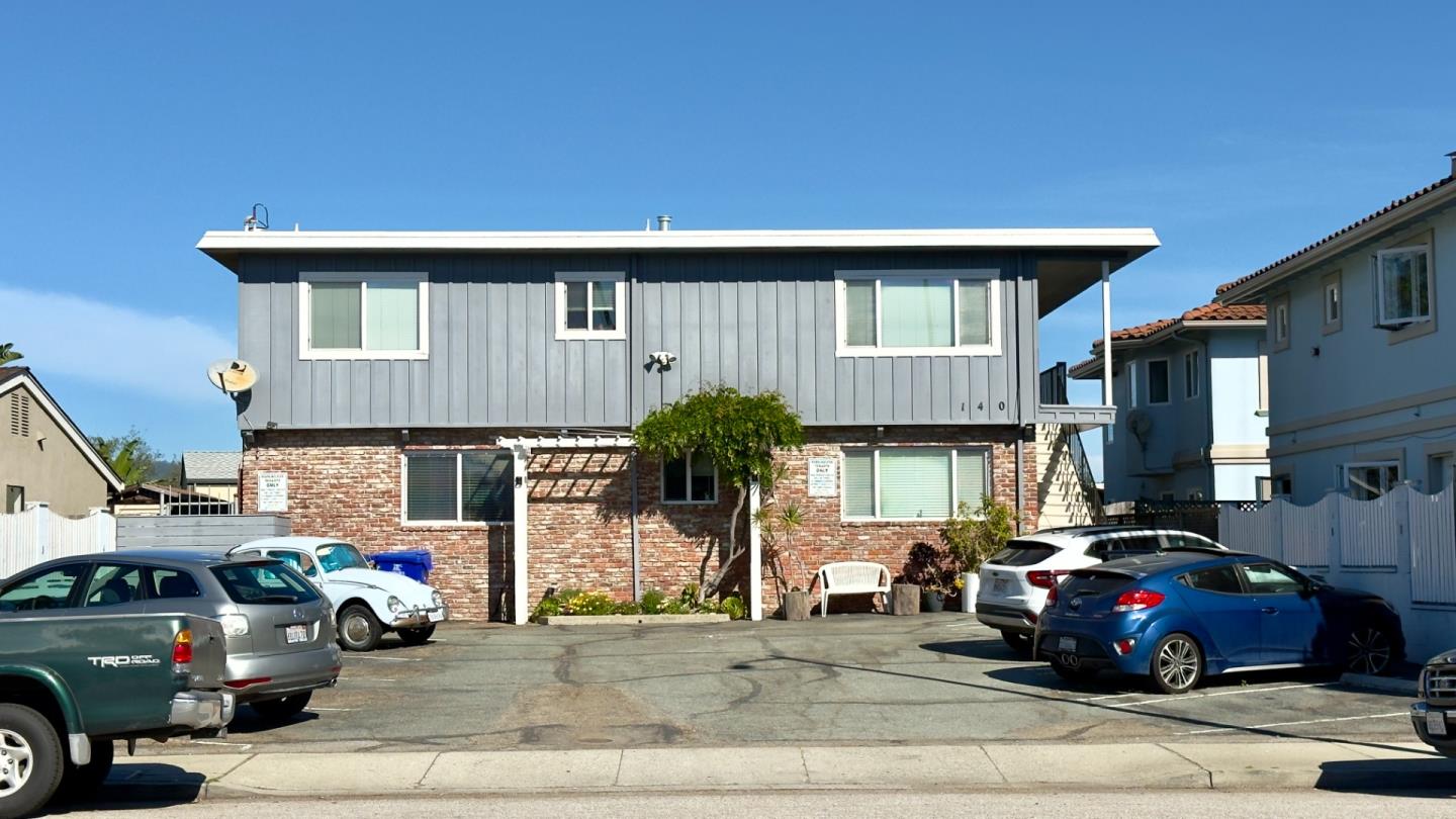 140 Bay Street