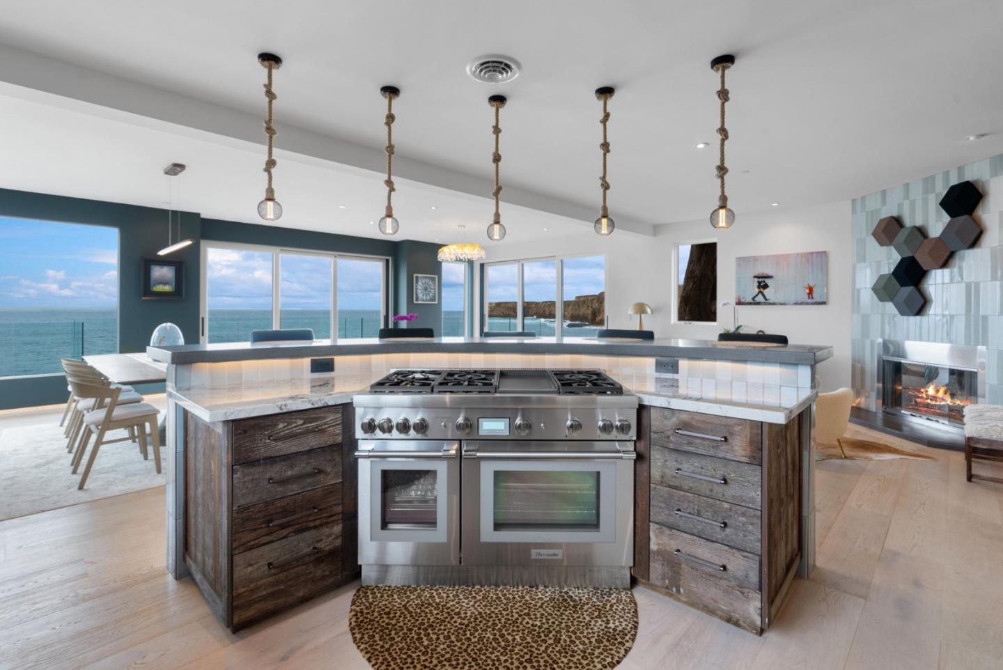 275 Davenport Landing Road