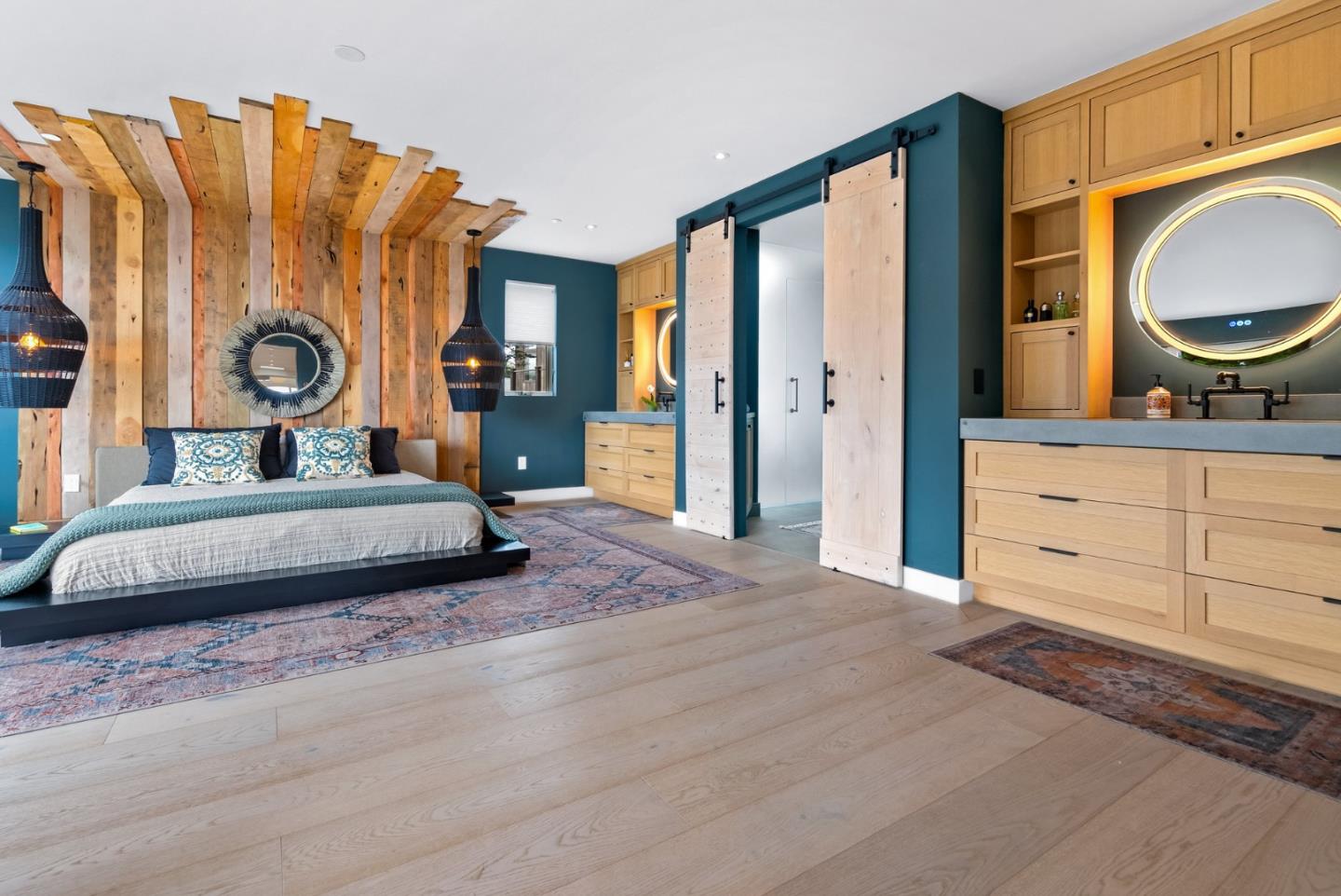 275 Davenport Landing Road