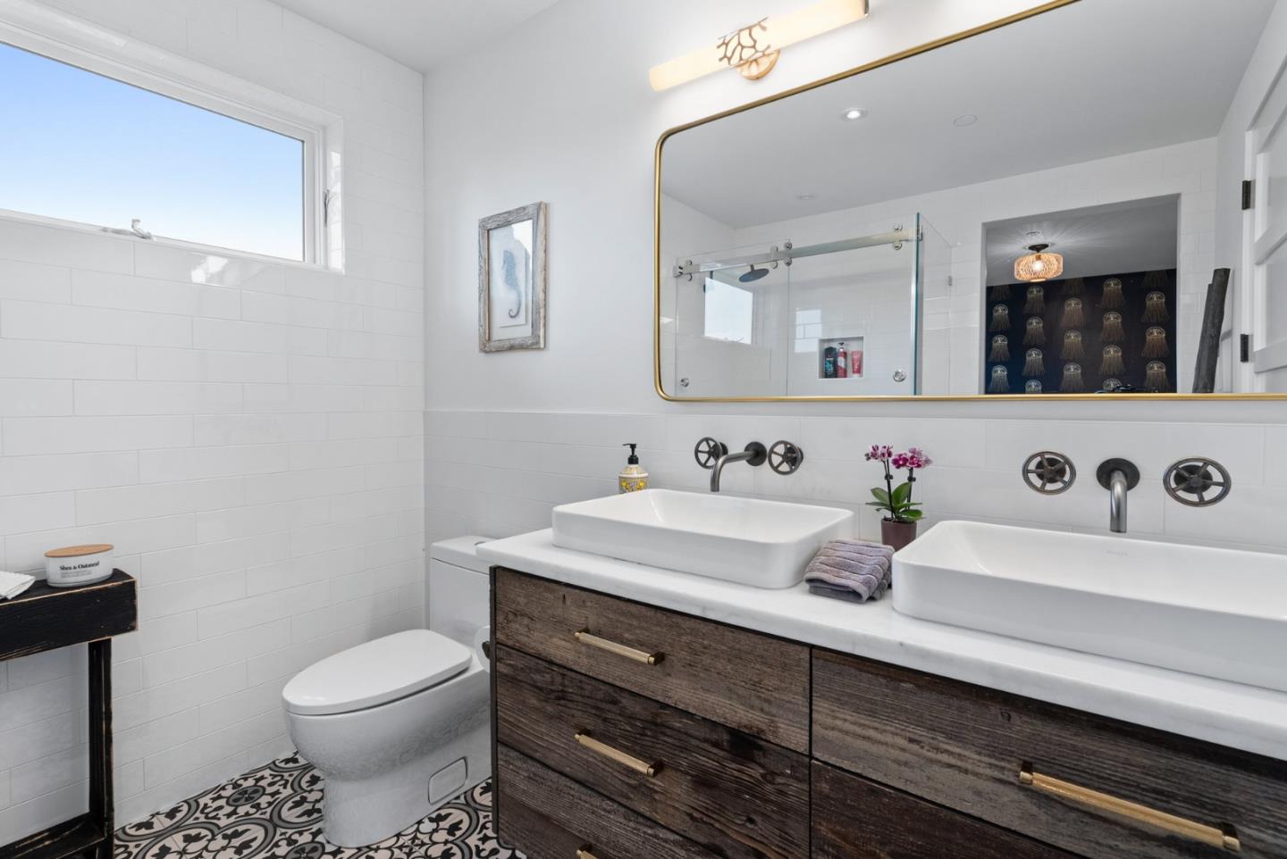 275 Davenport Landing Road