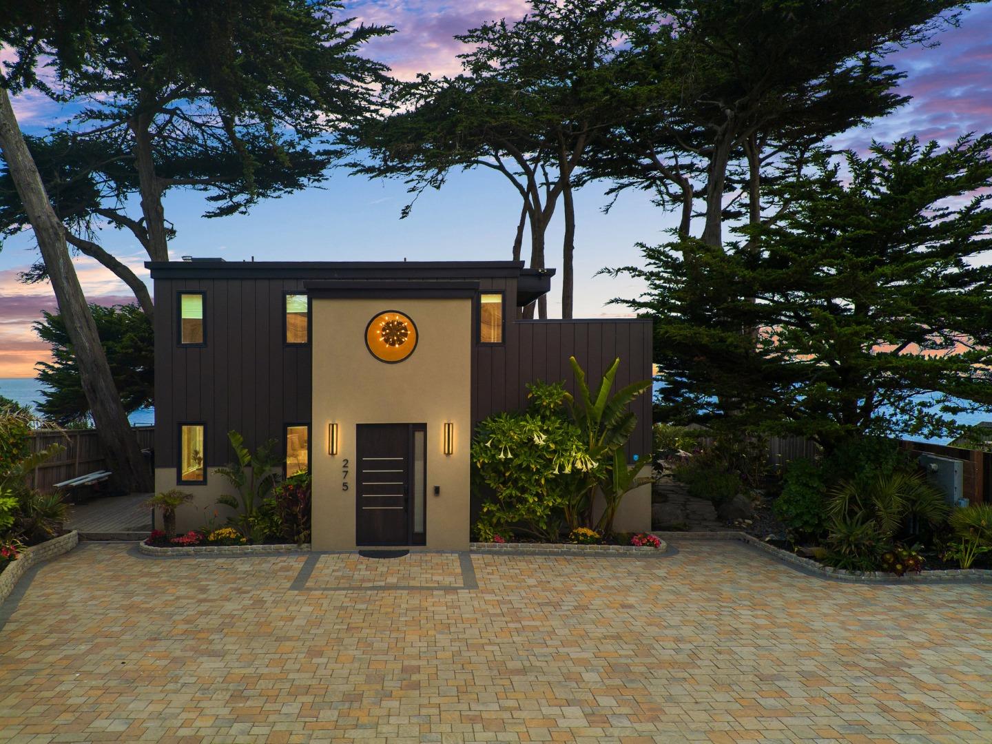 275 Davenport Landing Road