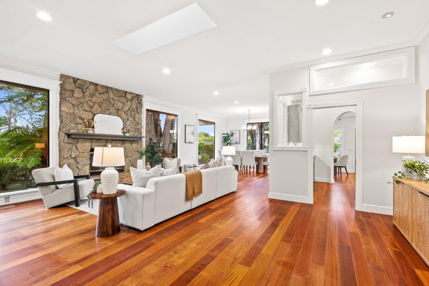 320 Cliff Drive