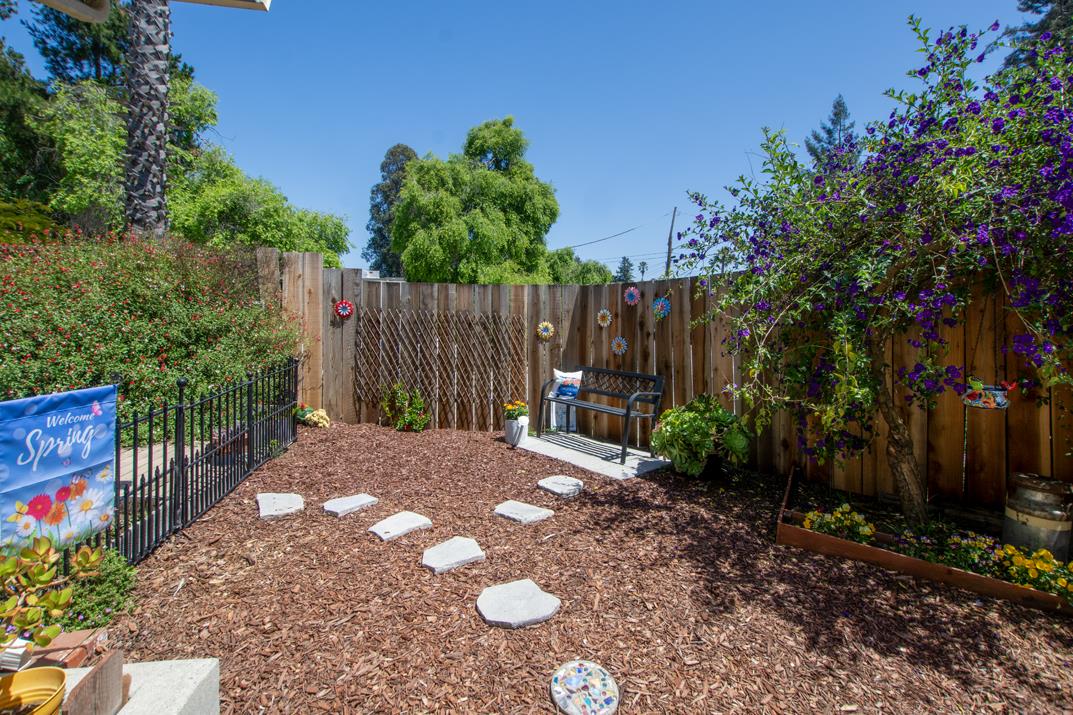 5489 Soquel Drive