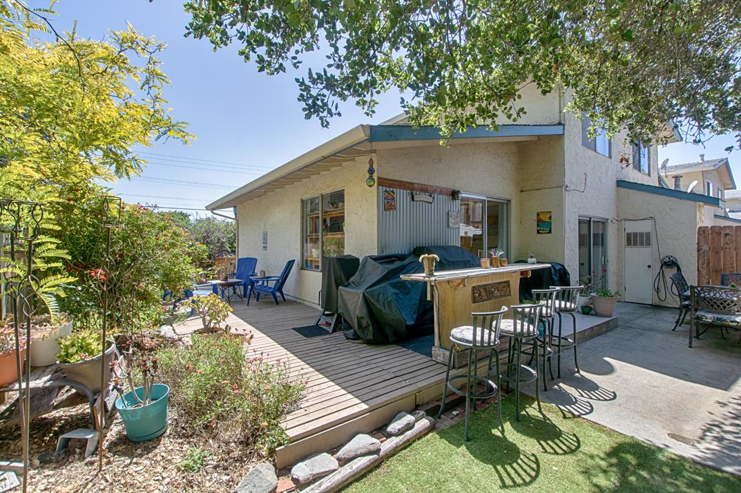 5489 Soquel Drive