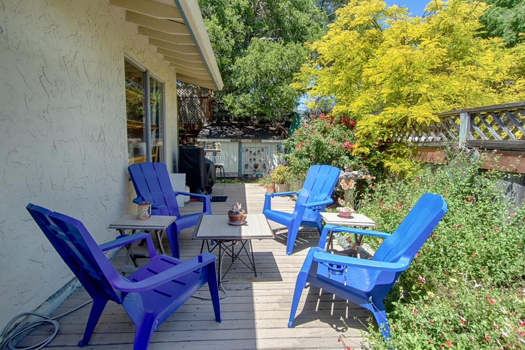 5489 Soquel Drive
