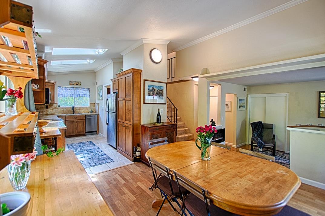 5489 Soquel Drive