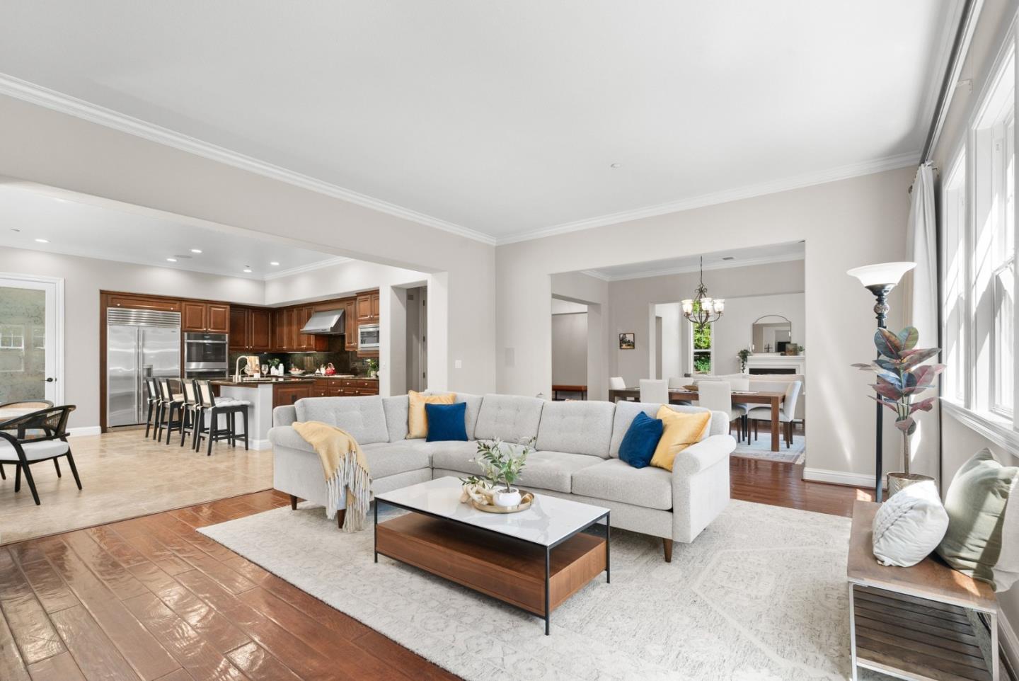 335 Bridlewood Court