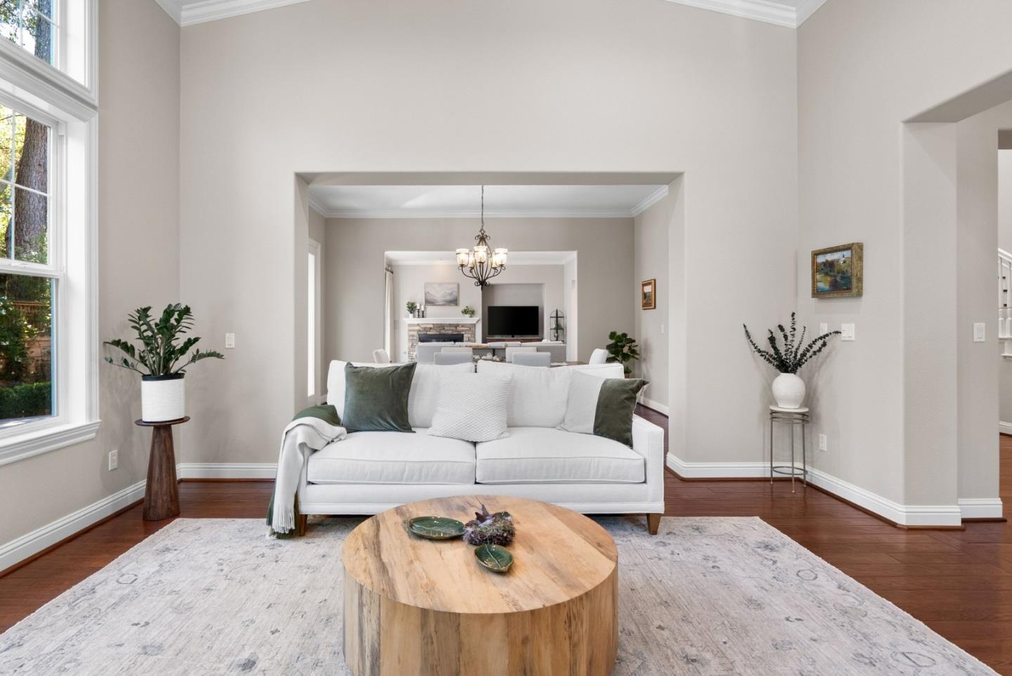 335 Bridlewood Court