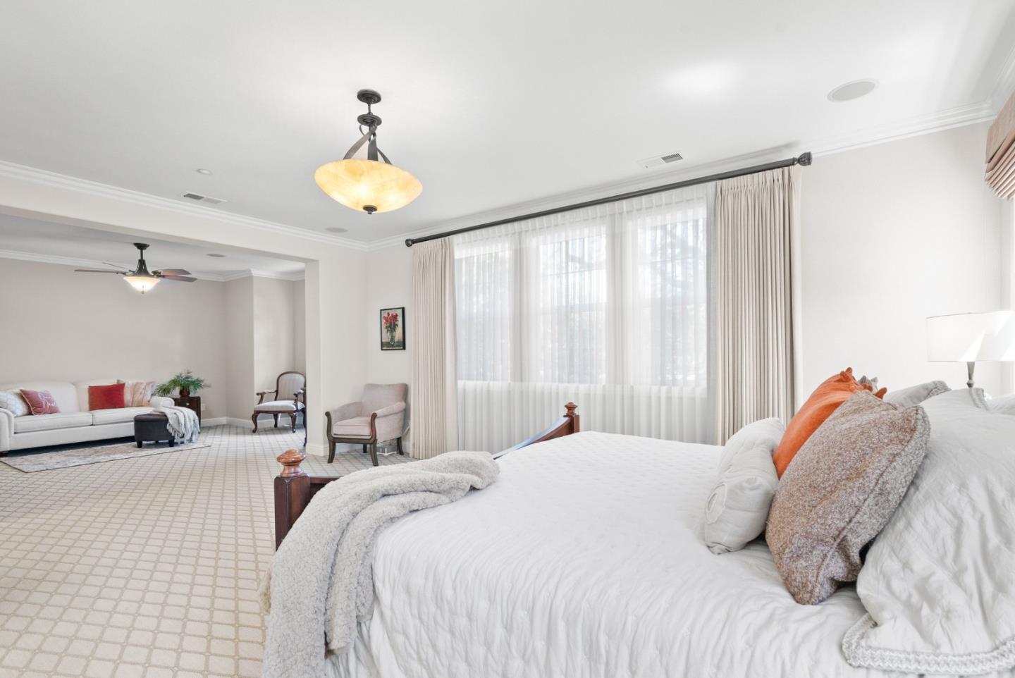 335 Bridlewood Court