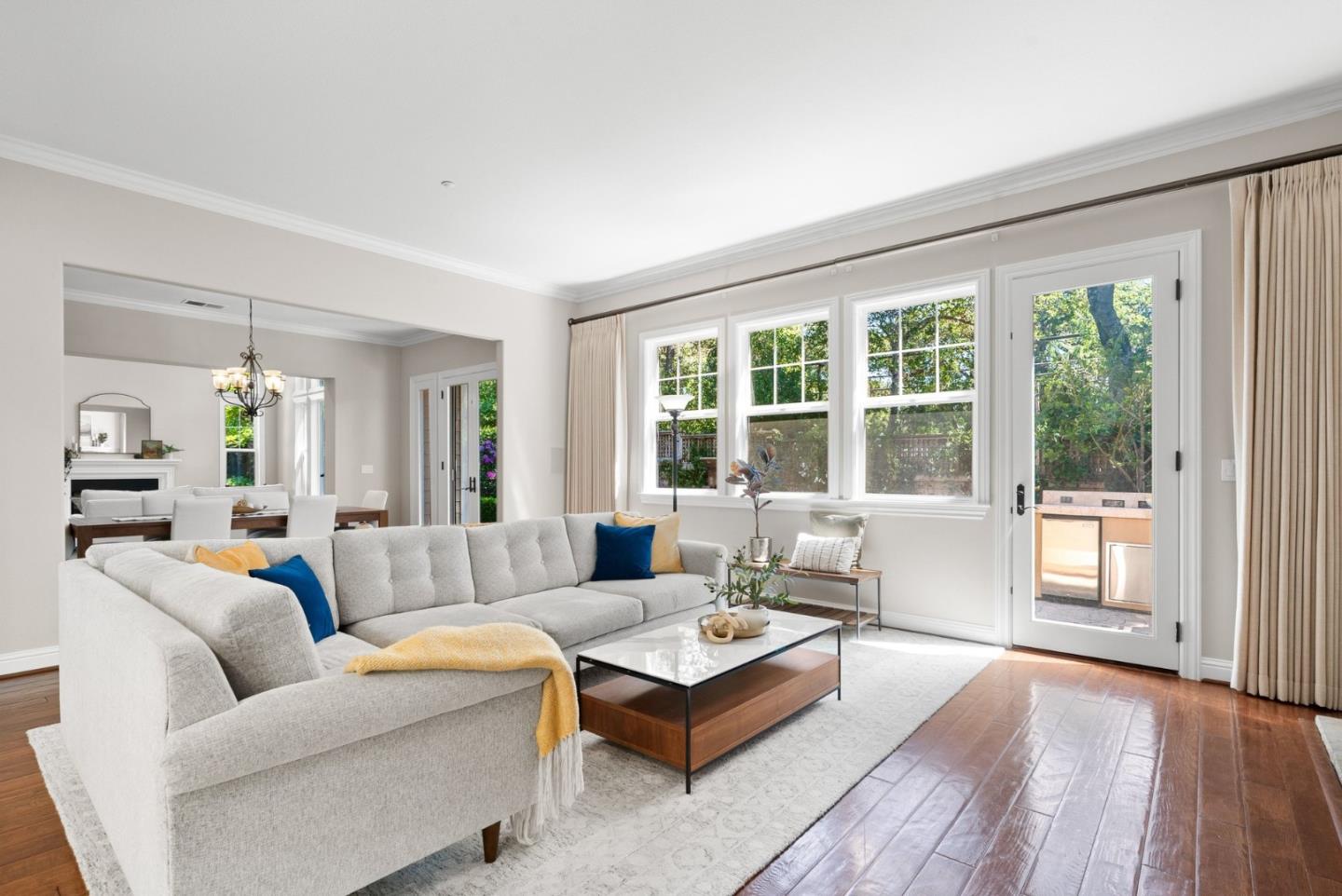 335 Bridlewood Court