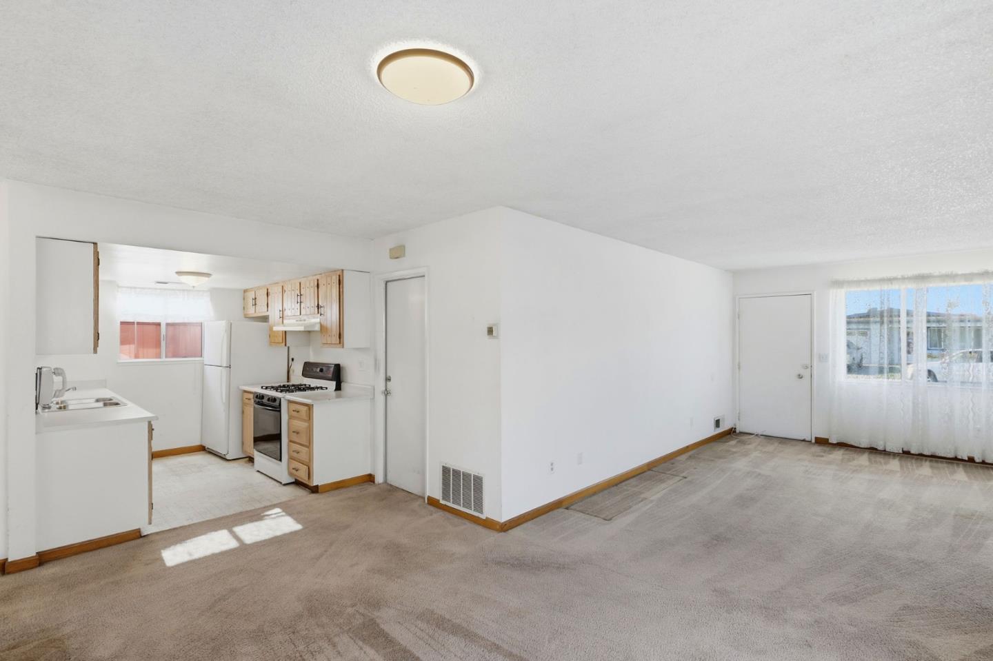 415 Spruce Circle