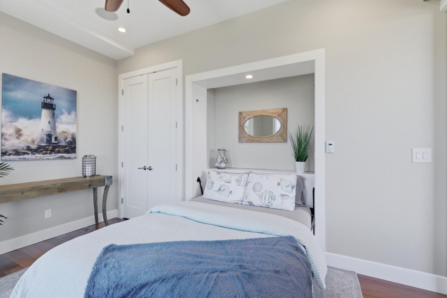 2974 East Cliff Drive