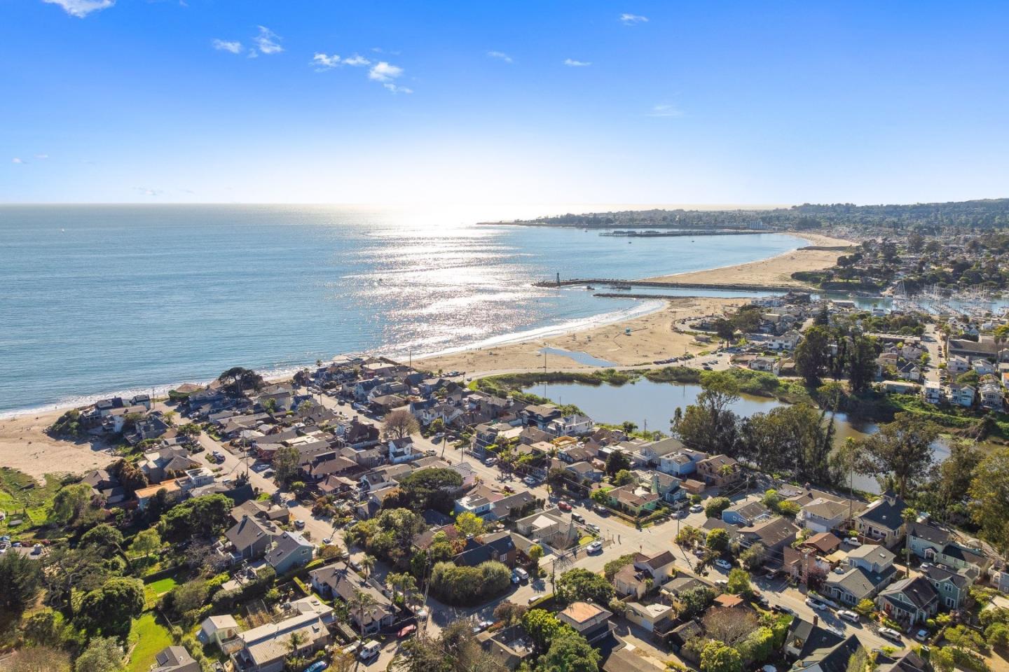 2974 East Cliff Drive