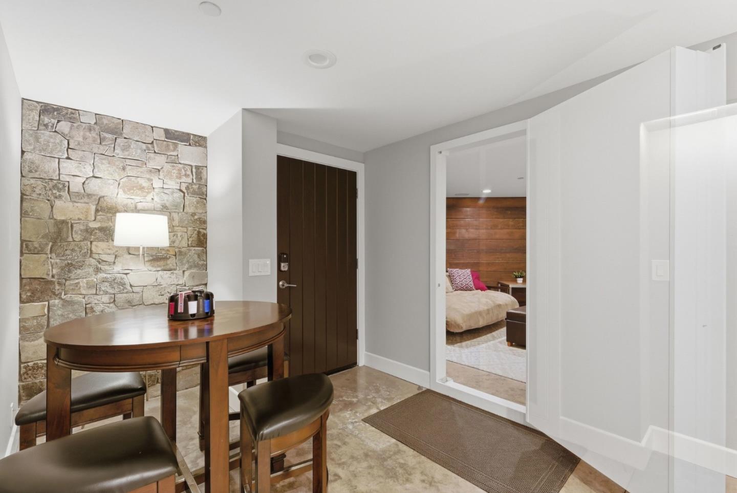 2974 East Cliff Drive