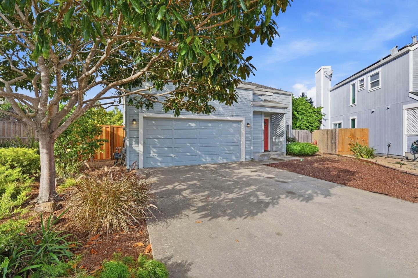 1621 Schooner Court