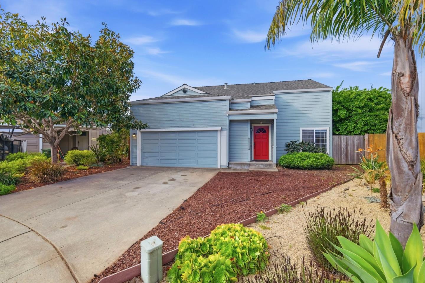 1621 Schooner Court