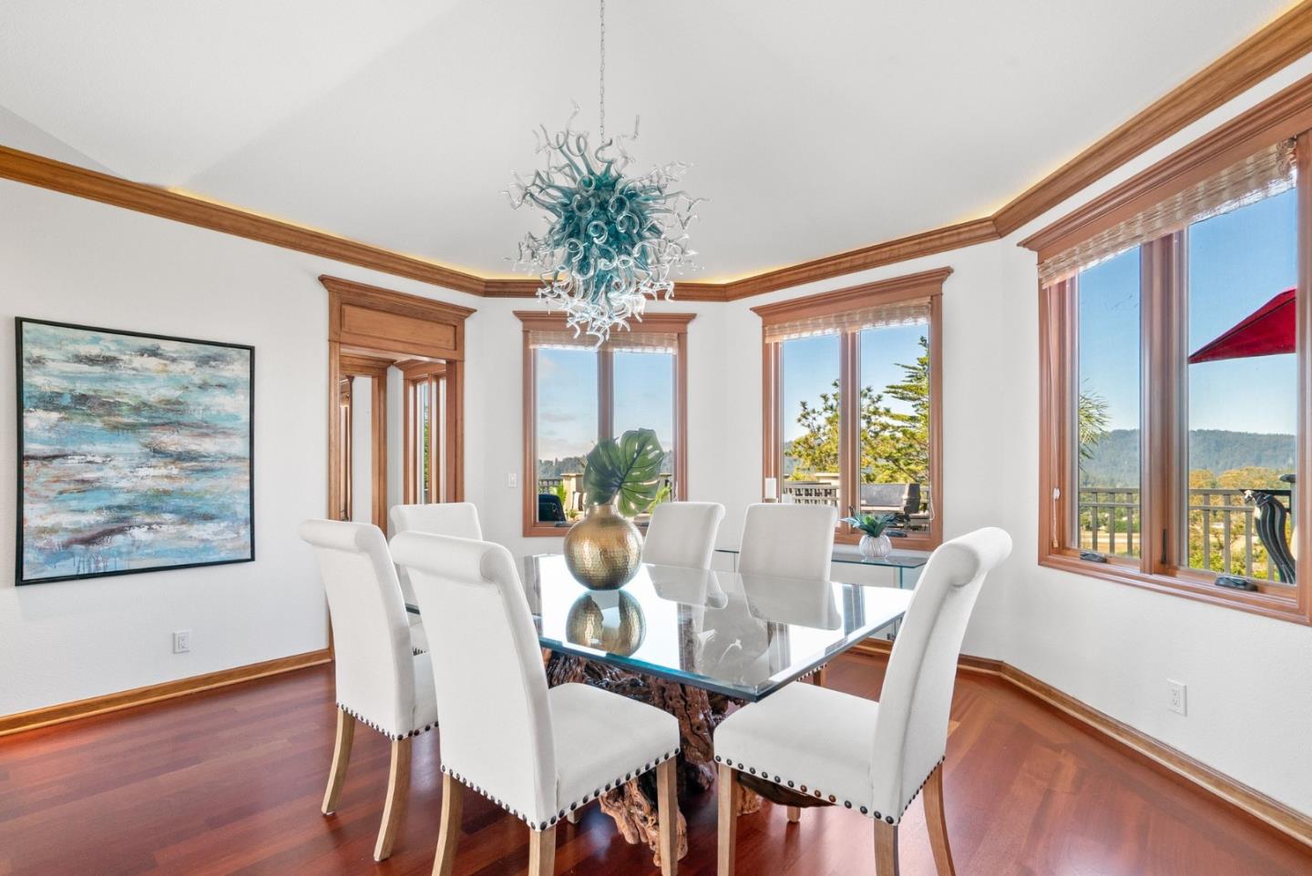 17 Kite Hill Road