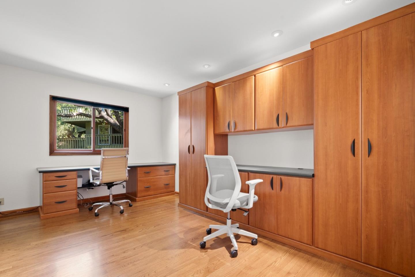 17 Kite Hill Road