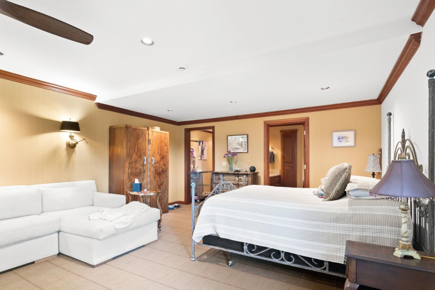 17 Kite Hill Road