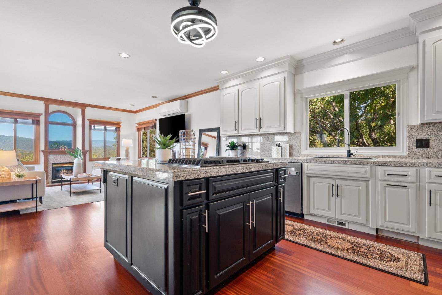 17 Kite Hill Road