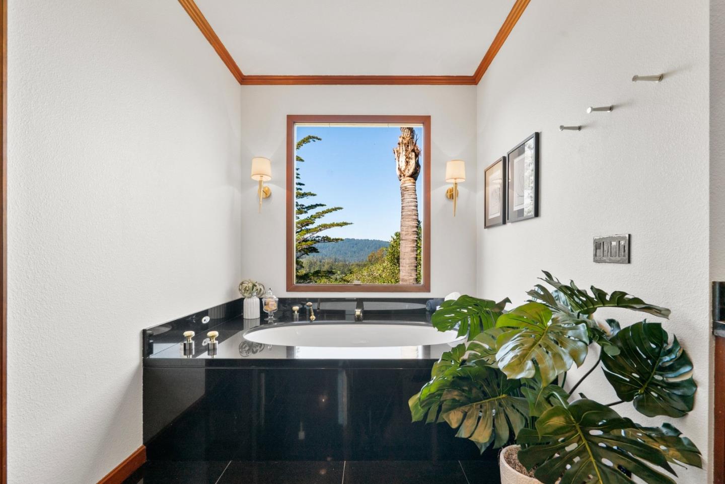 17 Kite Hill Road
