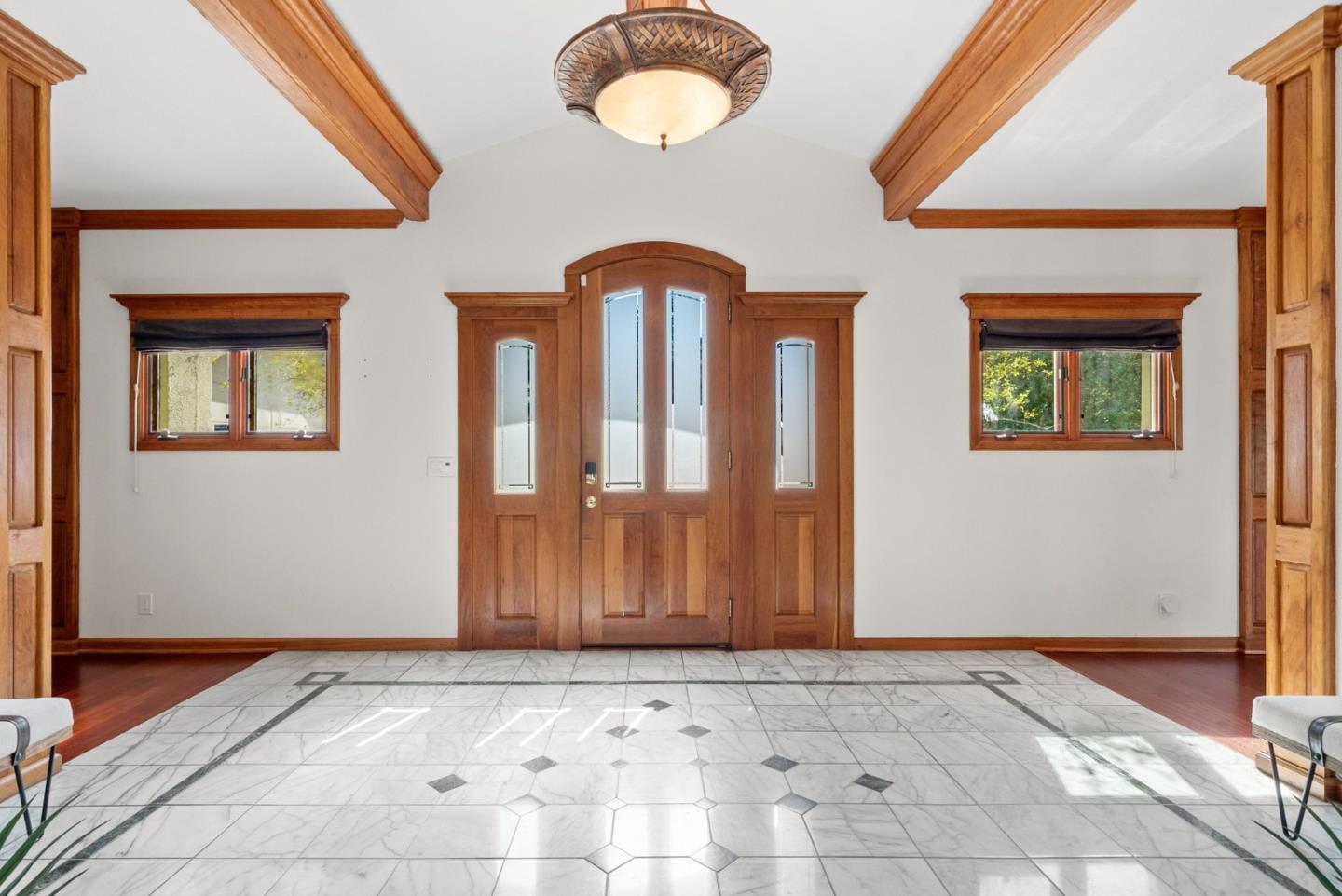 17 Kite Hill Road