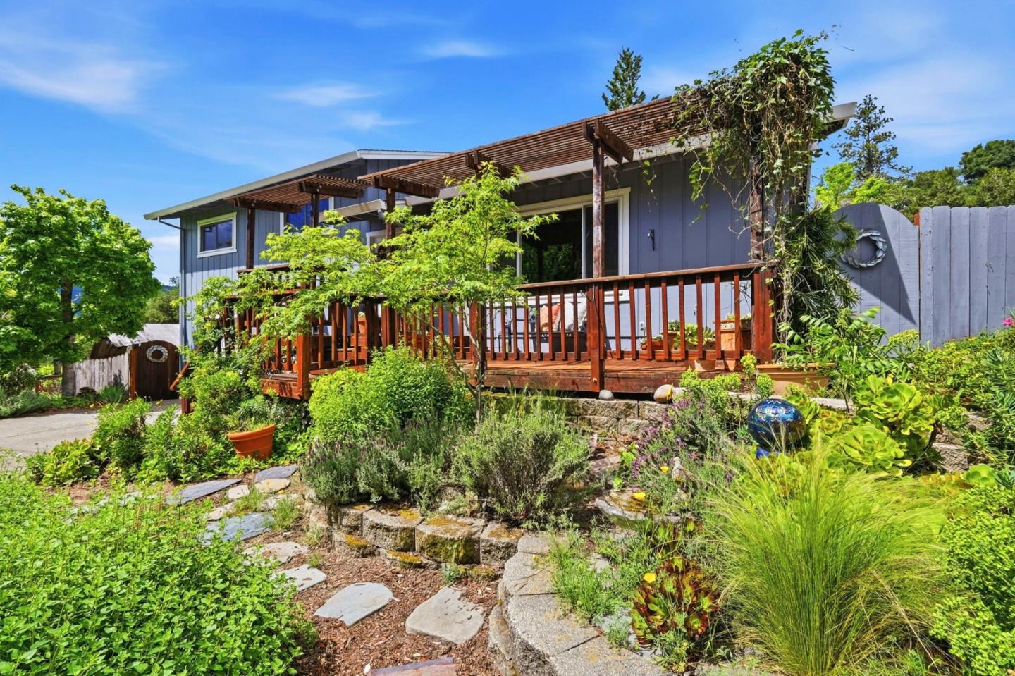 1460 Quail Hollow Road