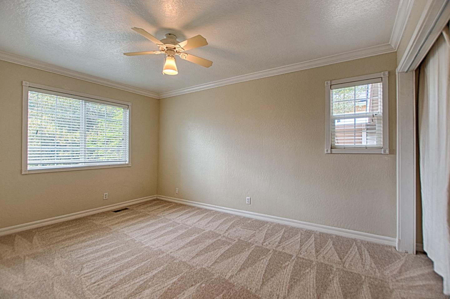 142 Thunderbird Drive