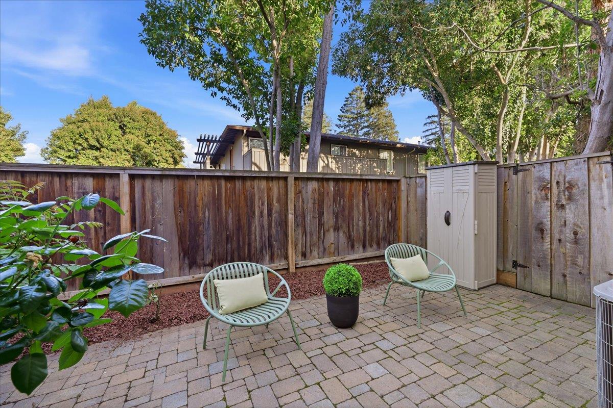 1983 San Luis AVE 16