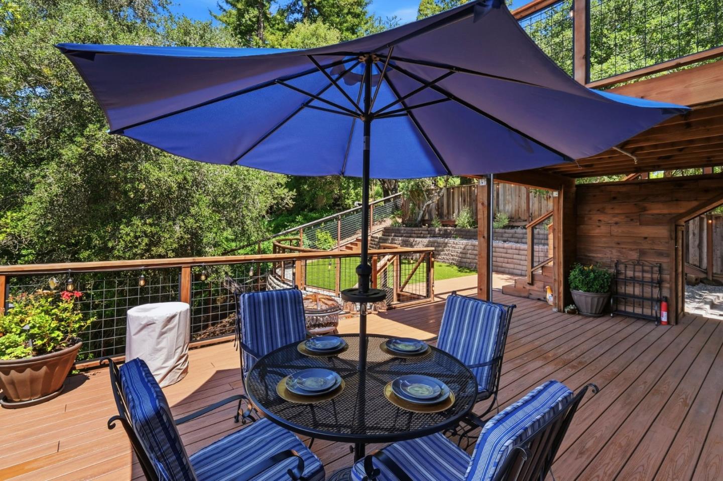 10747 Lake Boulevard