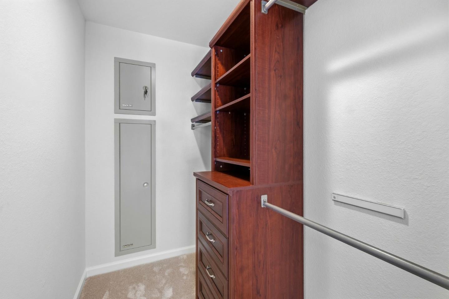 10747 Lake Boulevard