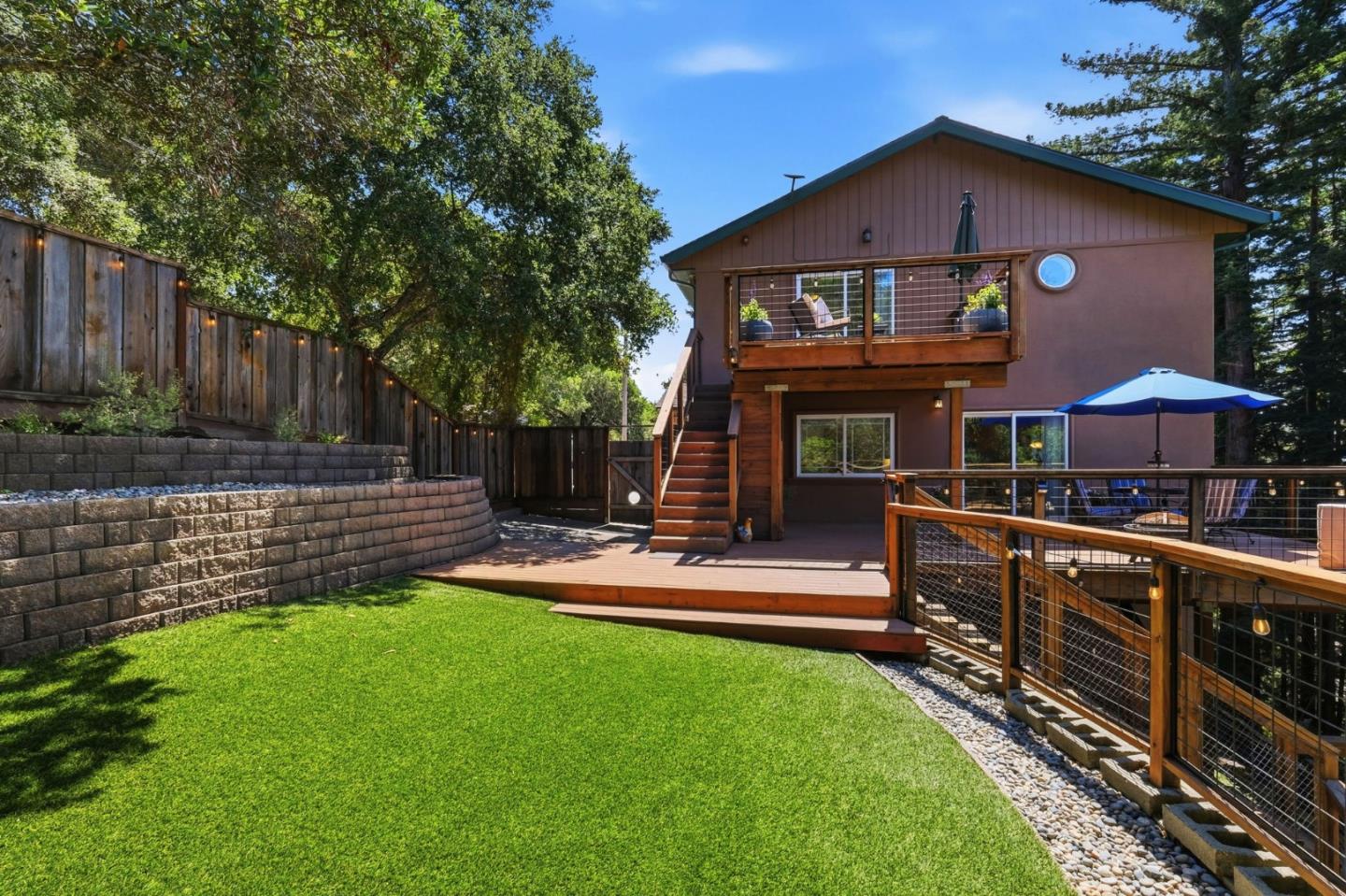 10747 Lake Boulevard