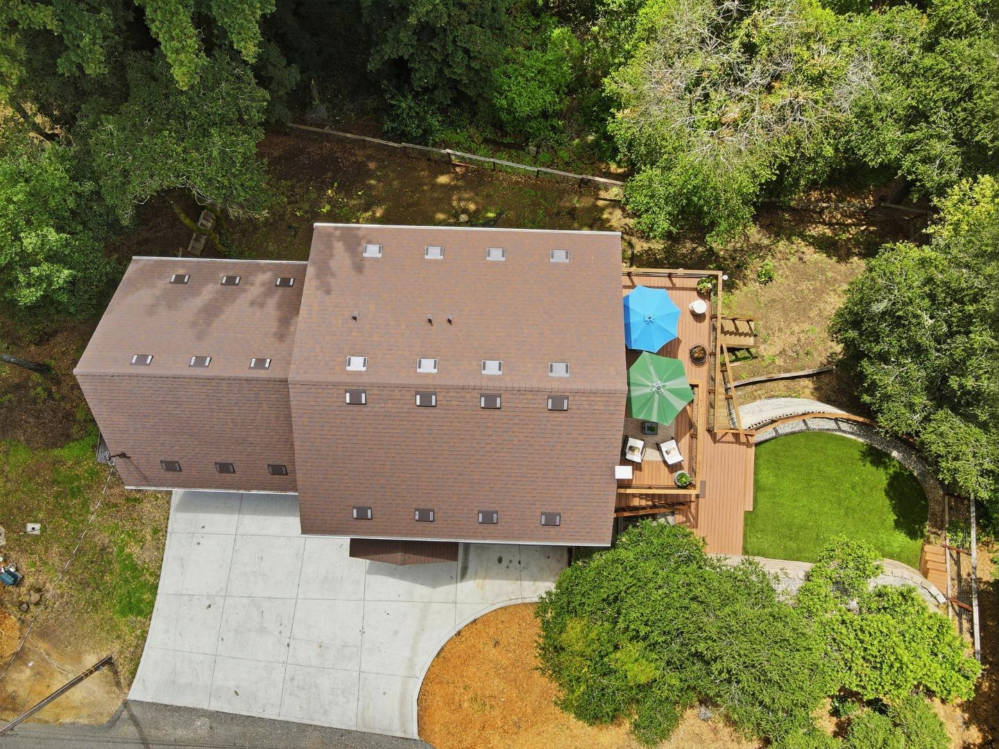 10747 Lake Boulevard