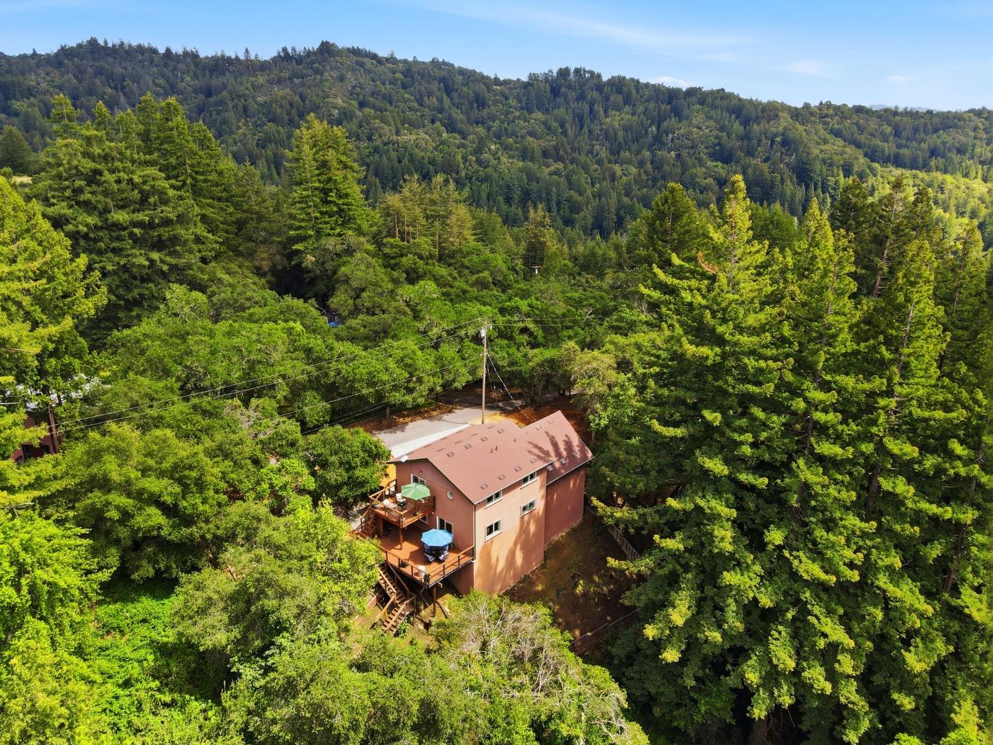 10747 Lake Boulevard