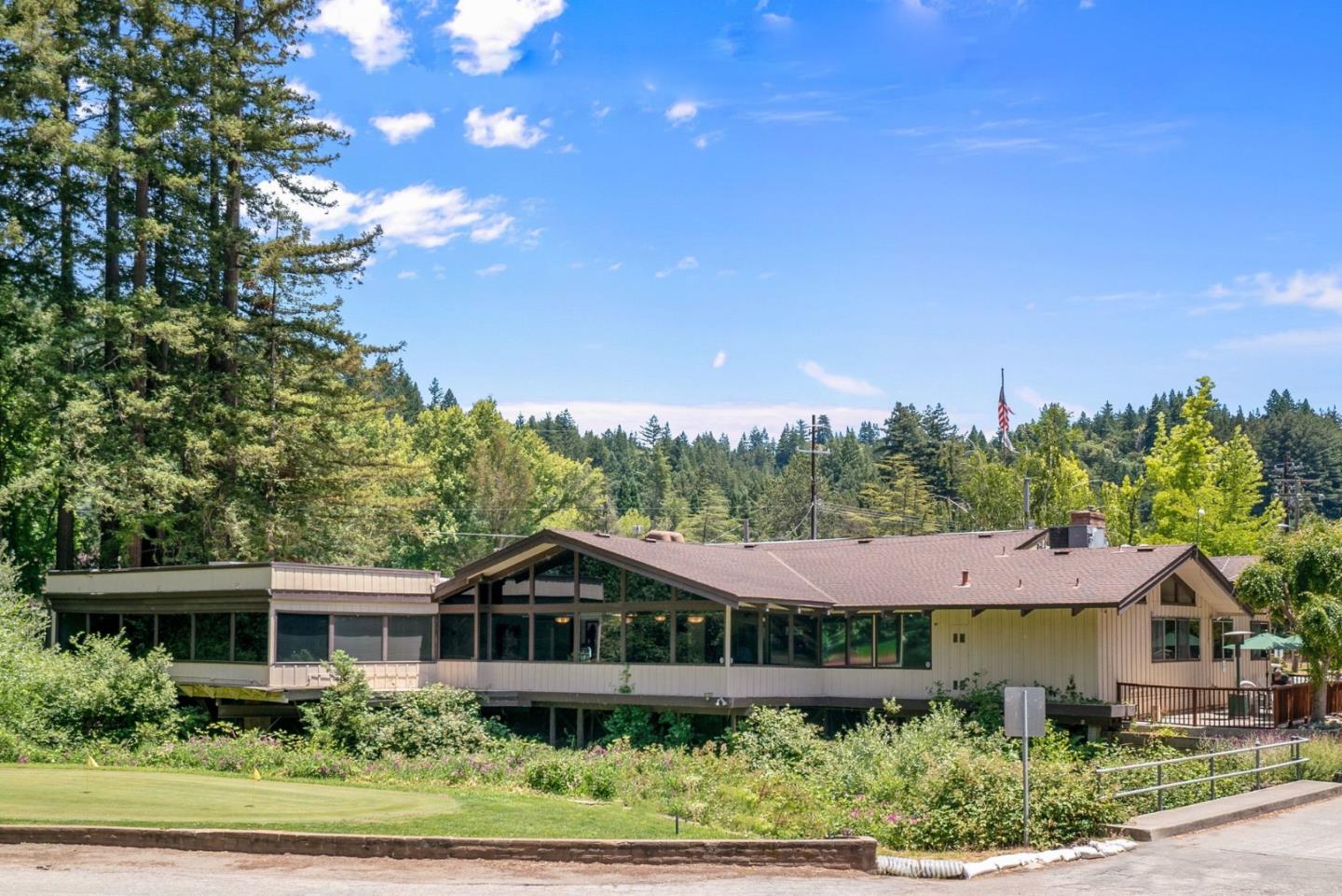 282 Hill Top Court