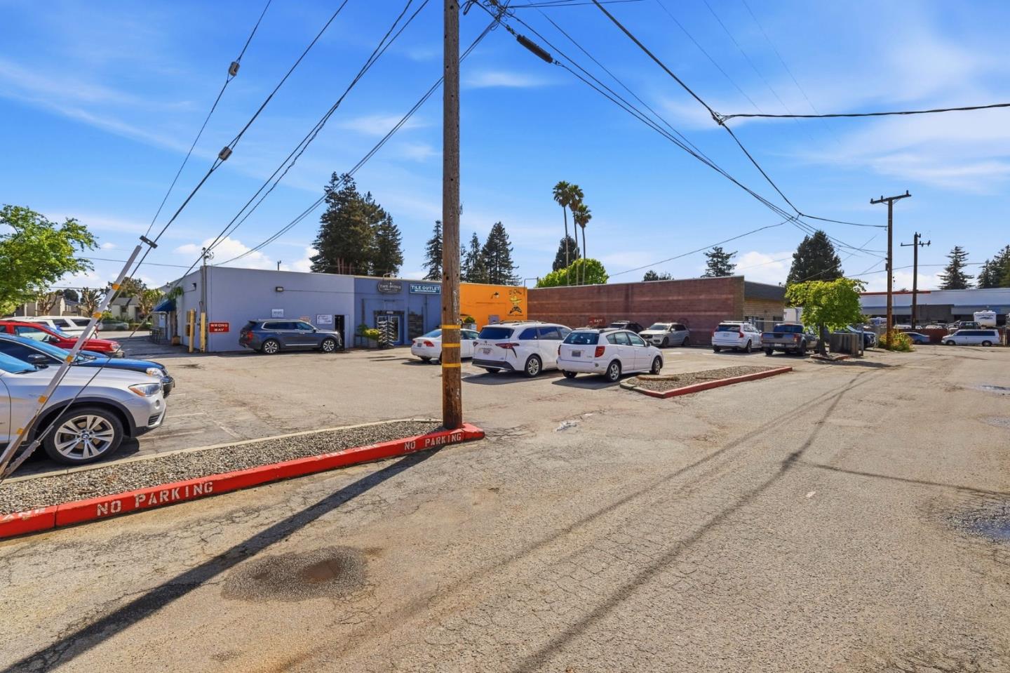 2525 Soquel Drive A